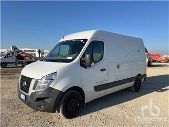 Nissan NV400