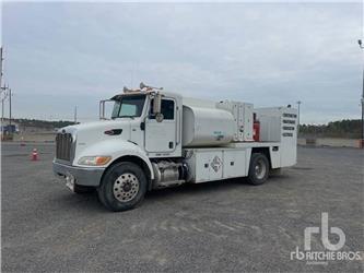 Peterbilt 337