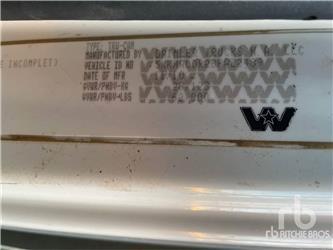 Western Star 4900SA