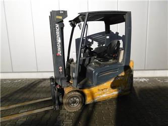 Jungheinrich EFG 216k