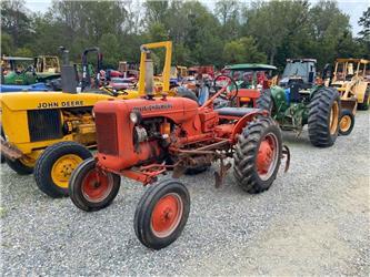 Allis Chalmers B