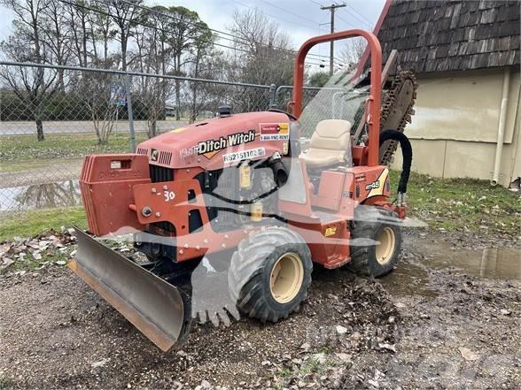 Ditch Witch RT45 Scavafossi