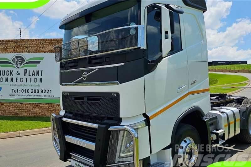 Volvo Madness Special 6: 2021 Volvo FH440 Low Roof Camion altro