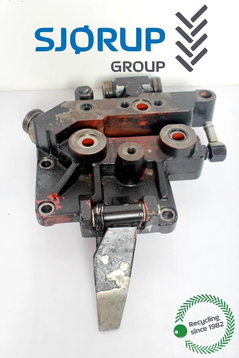 Case IH MX110 Remote control valve Componenti idrauliche