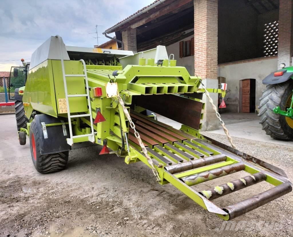CLAAS Quadrant 2200 Presse quadre