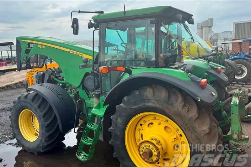 John Deere JD 8330 +Now Stripping For Spares Trattori