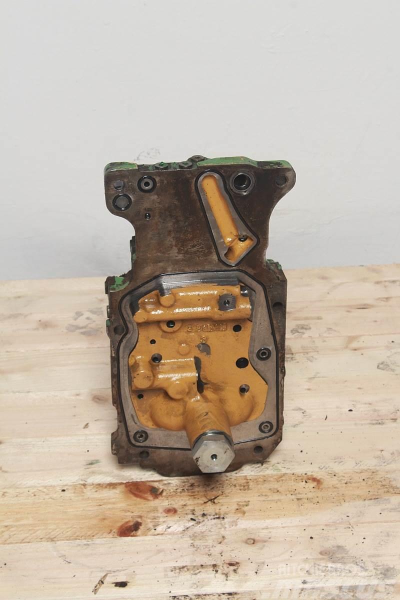 John Deere 8530 Suspension control valve Componenti idrauliche