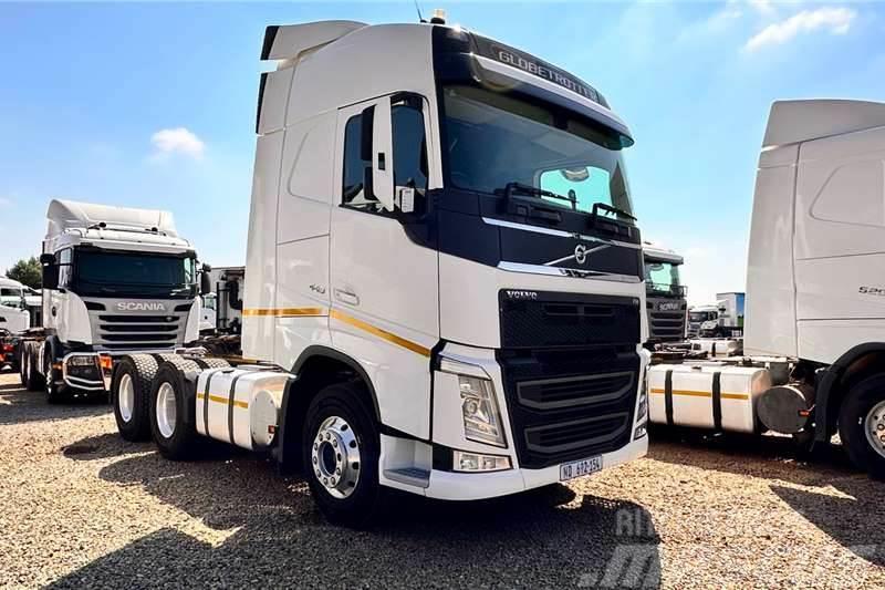 Volvo FH440 Globetrotter 6x4 T/T Camion altro