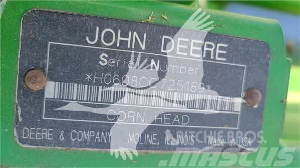 John Deere 608C Testate per mietitrebbie