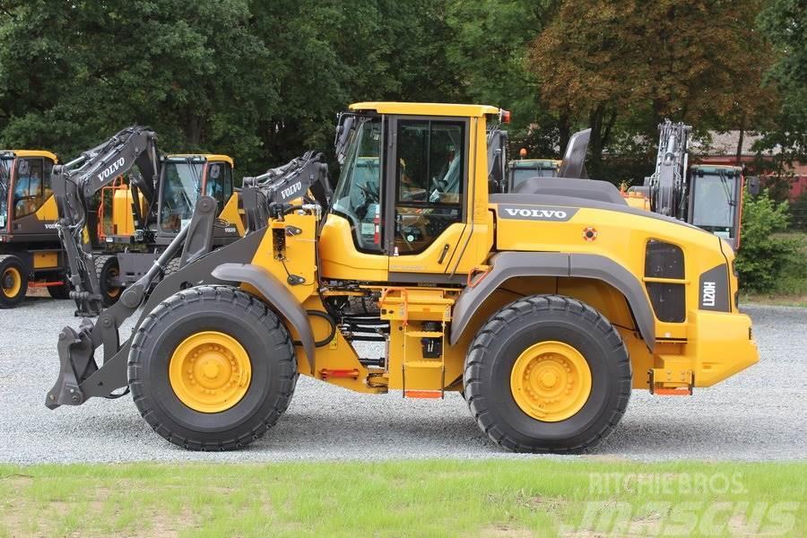 Volvo L 120 H NEW 2023 Pale gommate