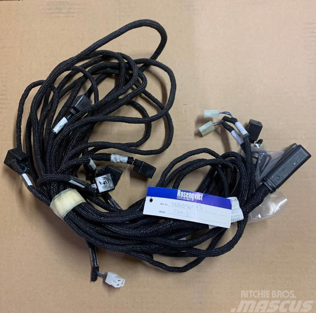 Deutz-Fahr Cable set multi 1 VNB0467173, B0467173 Componenti elettroniche
