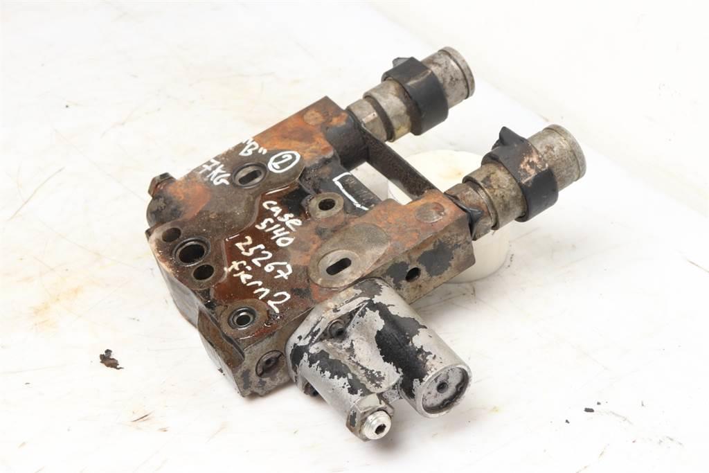 Case IH 5140 Remote control valve Hydraulics