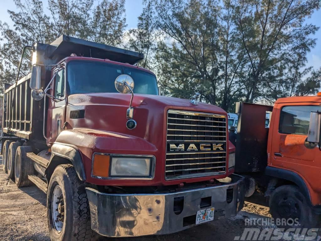 Mack CL 713 Camion ribaltabili