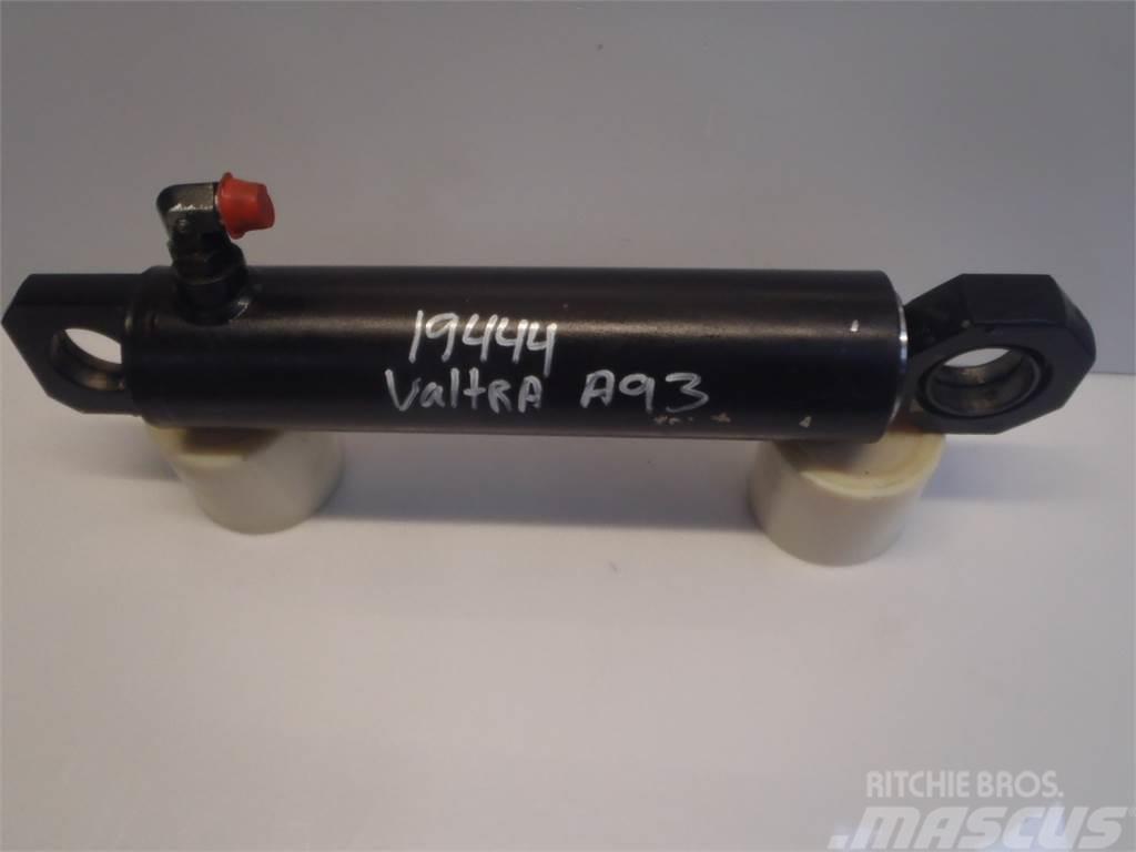 Valtra A93 Lift Cylinder Componenti idrauliche