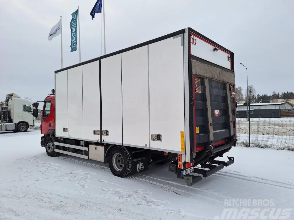 Volvo FL skåp med Öppningsbar sida Camion cassonati
