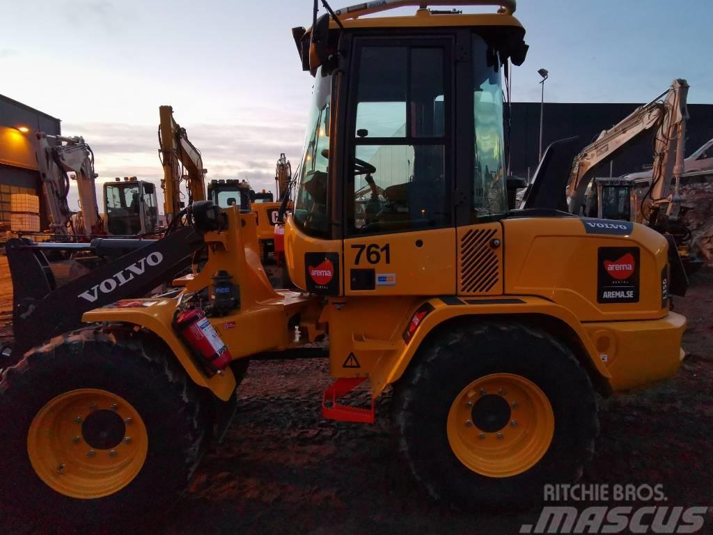 Volvo L35GS *uthyres / only for rent* Pale gommate