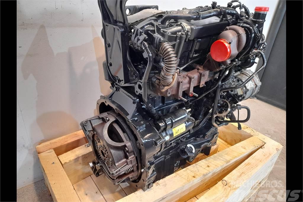 Case IH Farmall 115A Engine Motori
