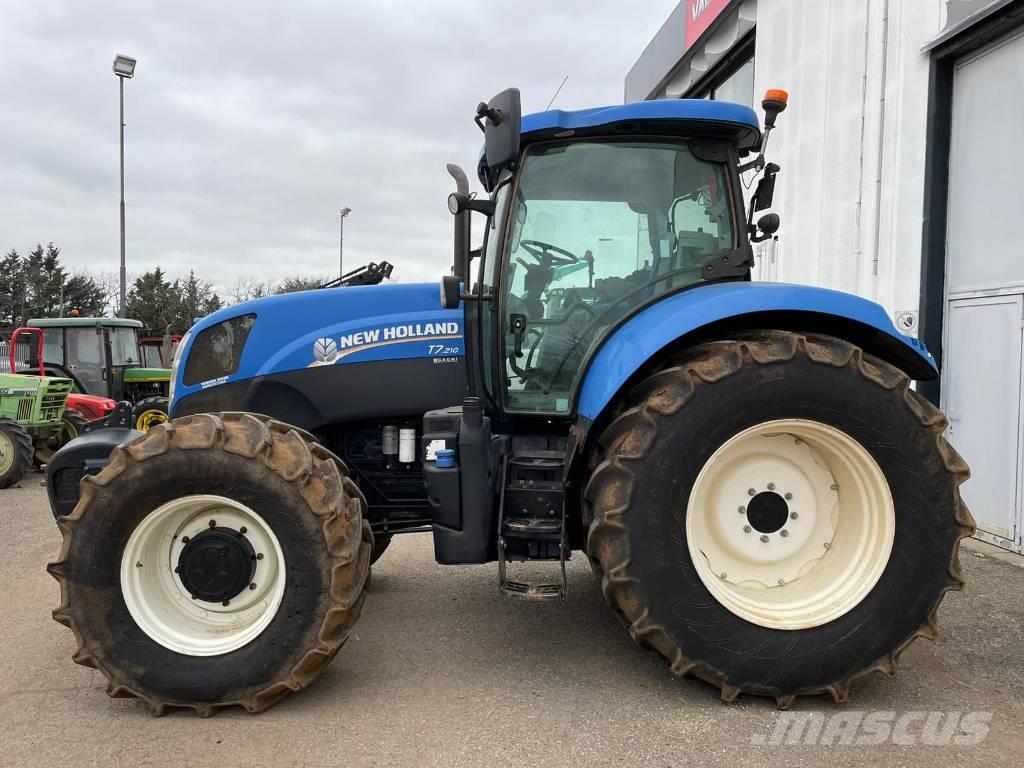 New Holland T 7.210 Trattori