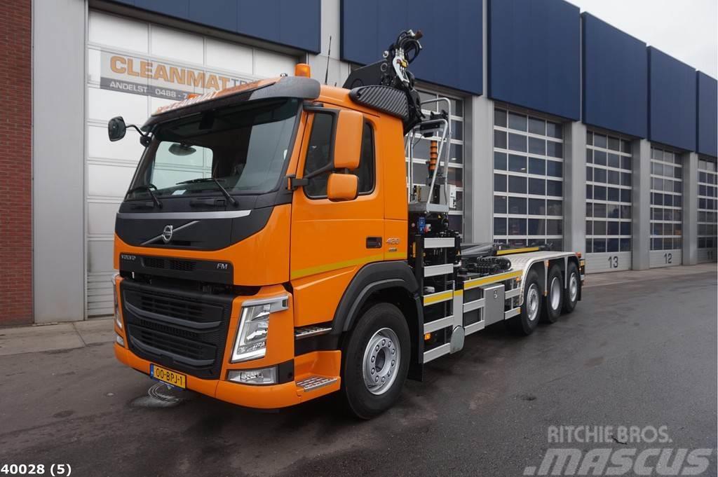 Volvo FM 420 8x2 HMF 28 ton/meter laadkraan Camion con gancio di sollevamento