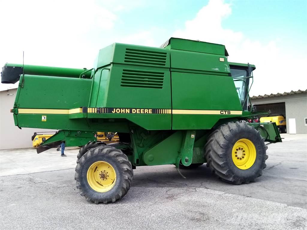 John Deere CTS Mietitrebbiatrici