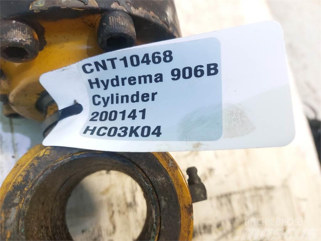 Hydrema 906B Retroescavatori