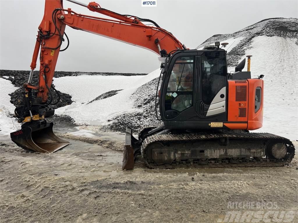 Hitachi ZX135us-6 excavator w/ gps, digging bucket, cleani Escavatori cingolati