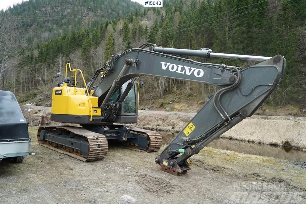 Volvo ECR235DL Excavator w/ bucket and rotor tilt. Escavatori cingolati