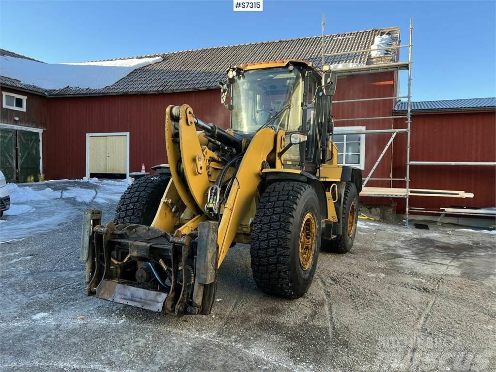 CAT 938M Wheel loader SEE VIDEO Pale gommate
