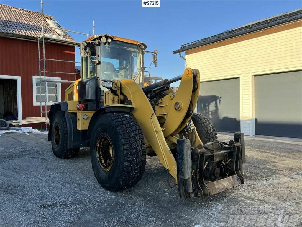 CAT 938M Wheel loader SEE VIDEO Pale gommate