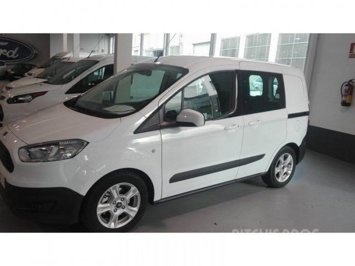 Ford Transit Courier Kombi 1.5TDCi Trend 75 Camion altro