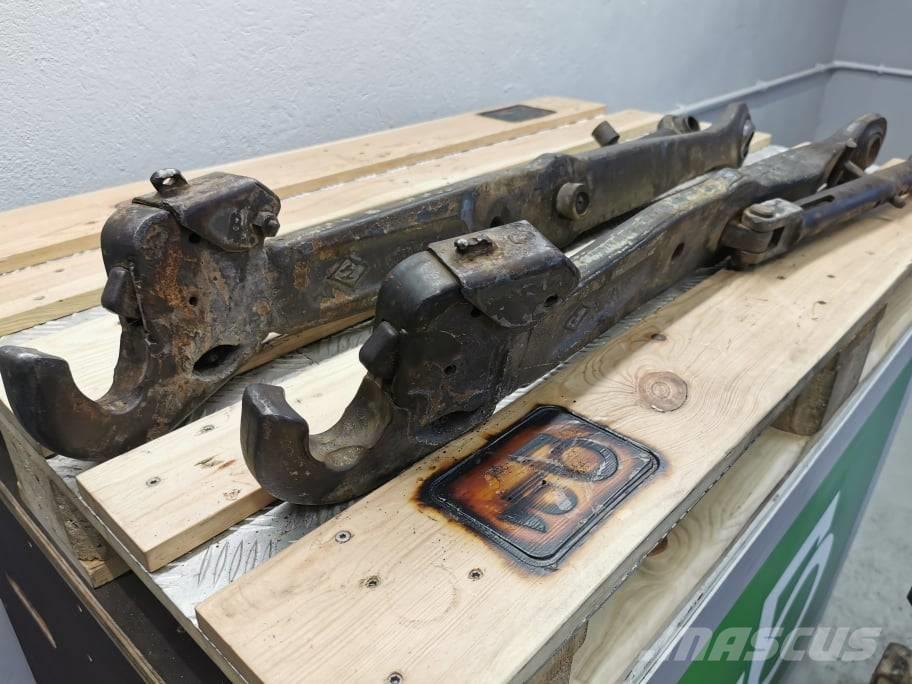 Massey Ferguson 3080 {lower left lifting arm Bracci e avambracci