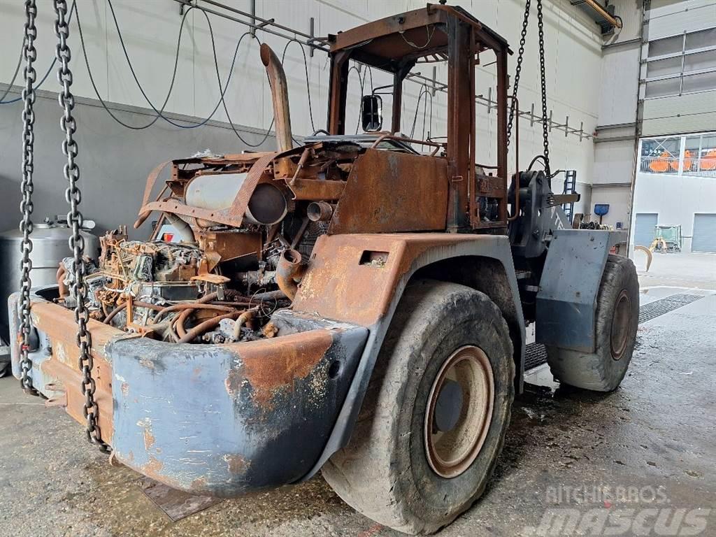 Terex TL 260 S -  (For parts) Pale gommate
