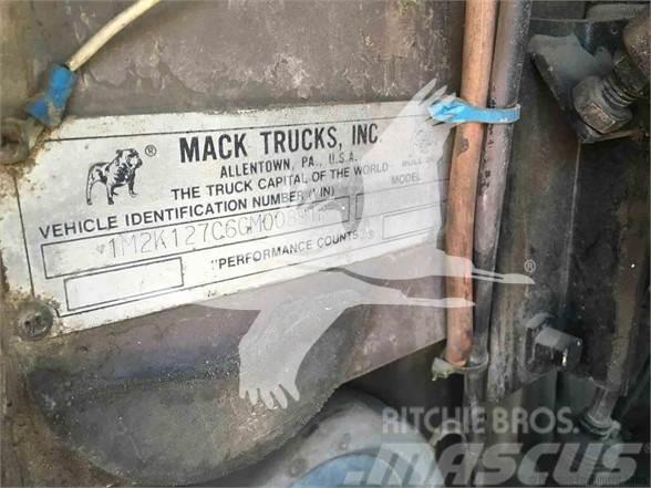 Mack MR6855 Camion dei rifiuti