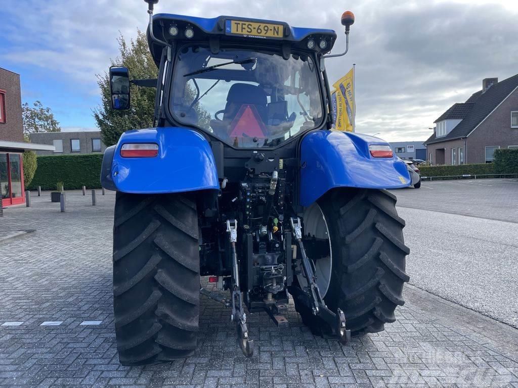 New Holland T6.145 Auto Command Fronthef Trattori