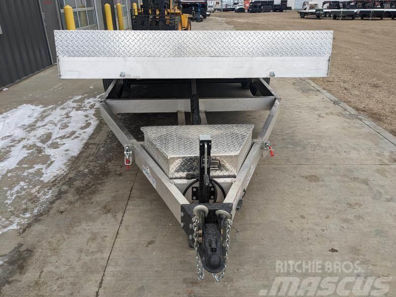  82 x 18' Aluminum Hydraulic Tilt Deck Trailer 82 x Rimorchio per il trasporto di veicoli