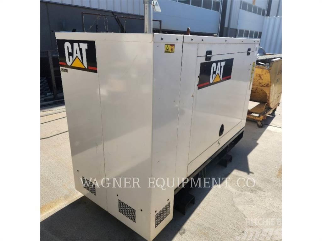 CAT D30-8 Generatori diesel