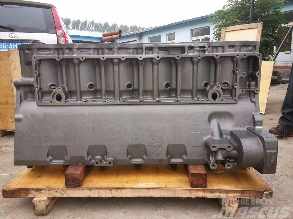 Komatsu PC200-7 6d102 engine block 6735-21-1010 Motori