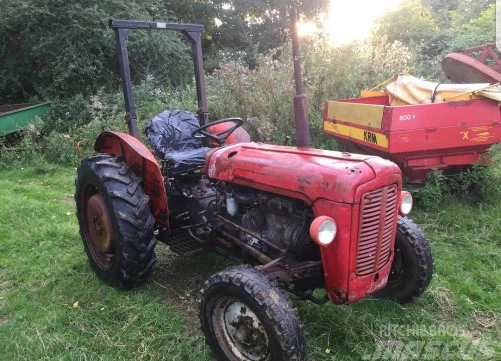 Massey Ferguson 35 tractor £3750 Trattori