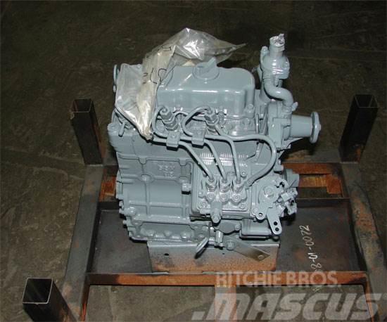 Kubota D902ER-GEN Rebuilt Engine: Boxer 322D Mini Track L Motori