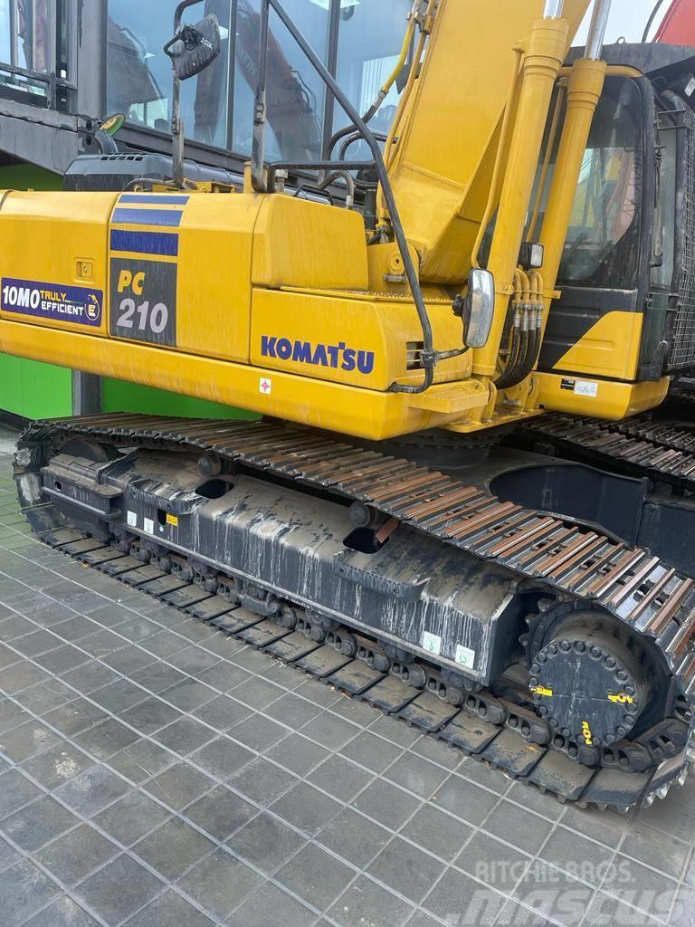 Komatsu PC210-10MO Crawler excavators
