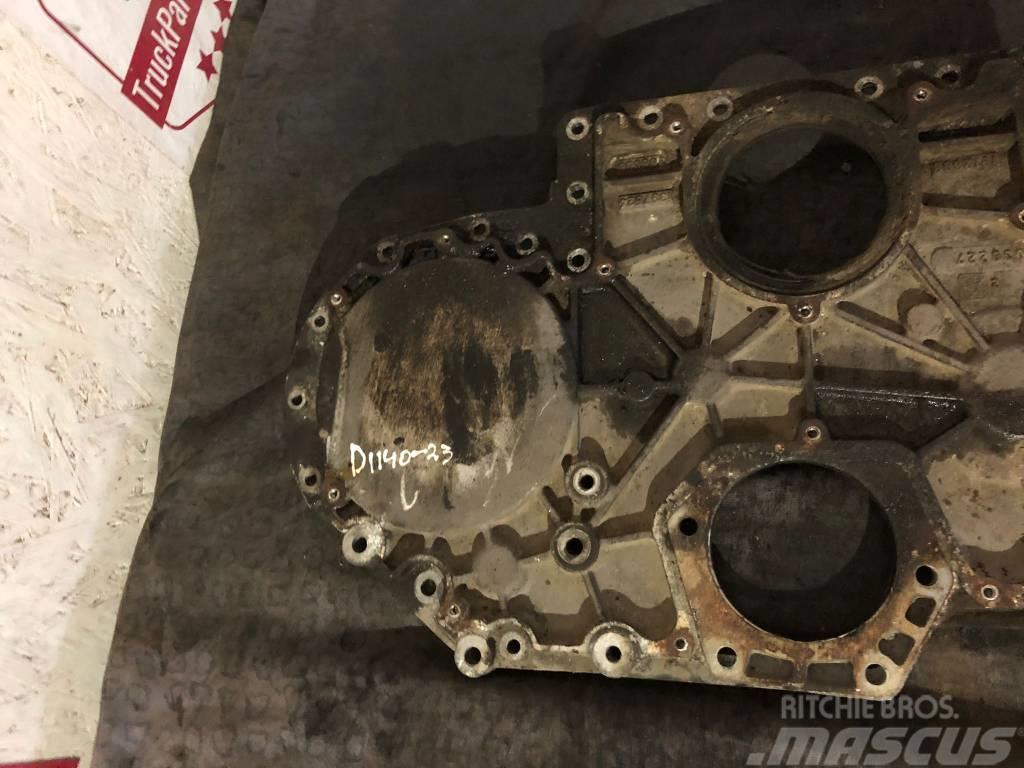 DAF XF95.430 Engine front cover 1312668 Motori