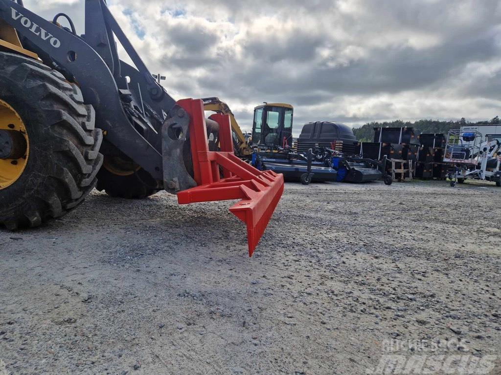  VAARAS-Kratta 3m för traktor hjullastare Pale gommate