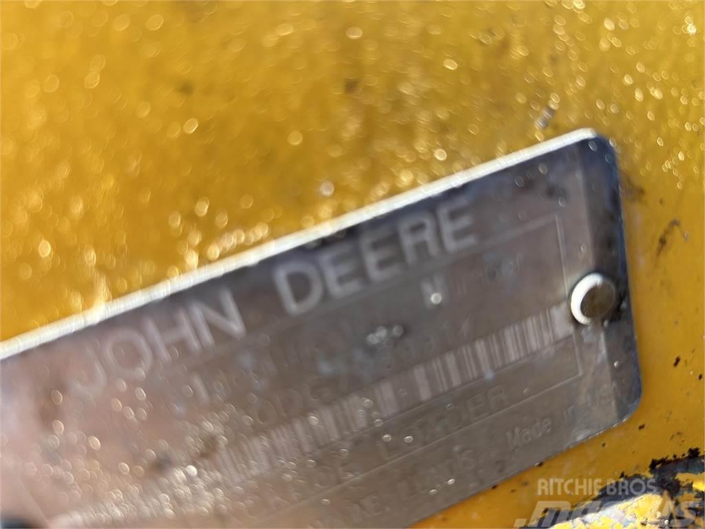 John Deere 510D Terne