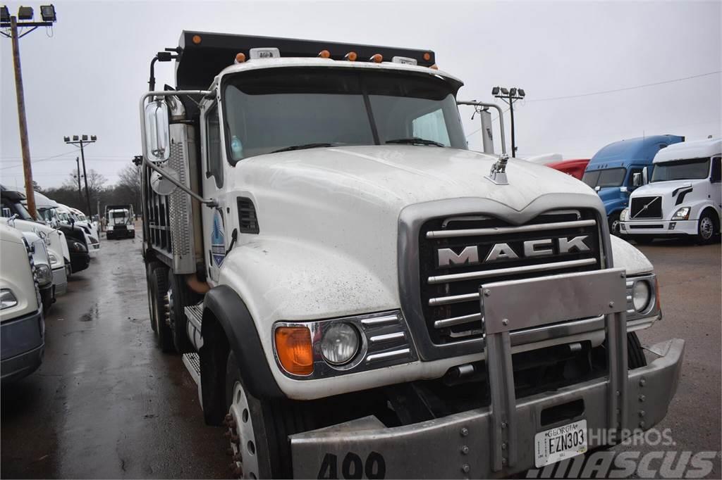 Mack GRANITE CV713 Camion ribaltabili