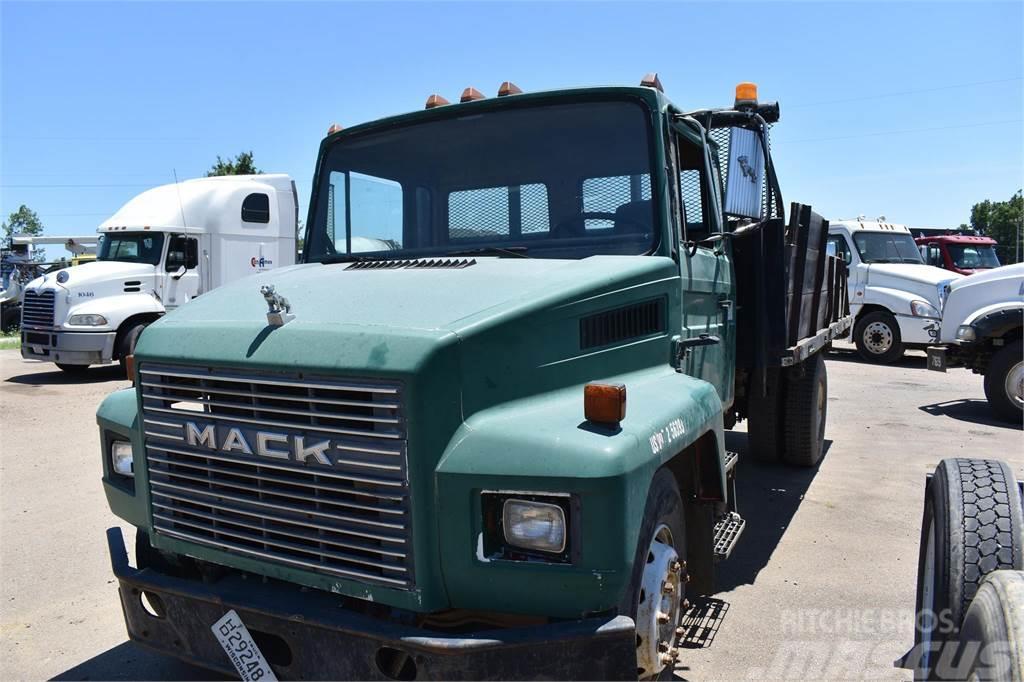 Mack MIDLINER CS200 Camion ribaltabili