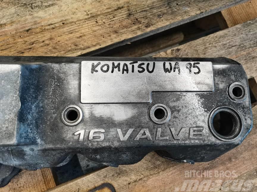 Komatsu WA .... {Komatsu 4D98E} block engine Motori