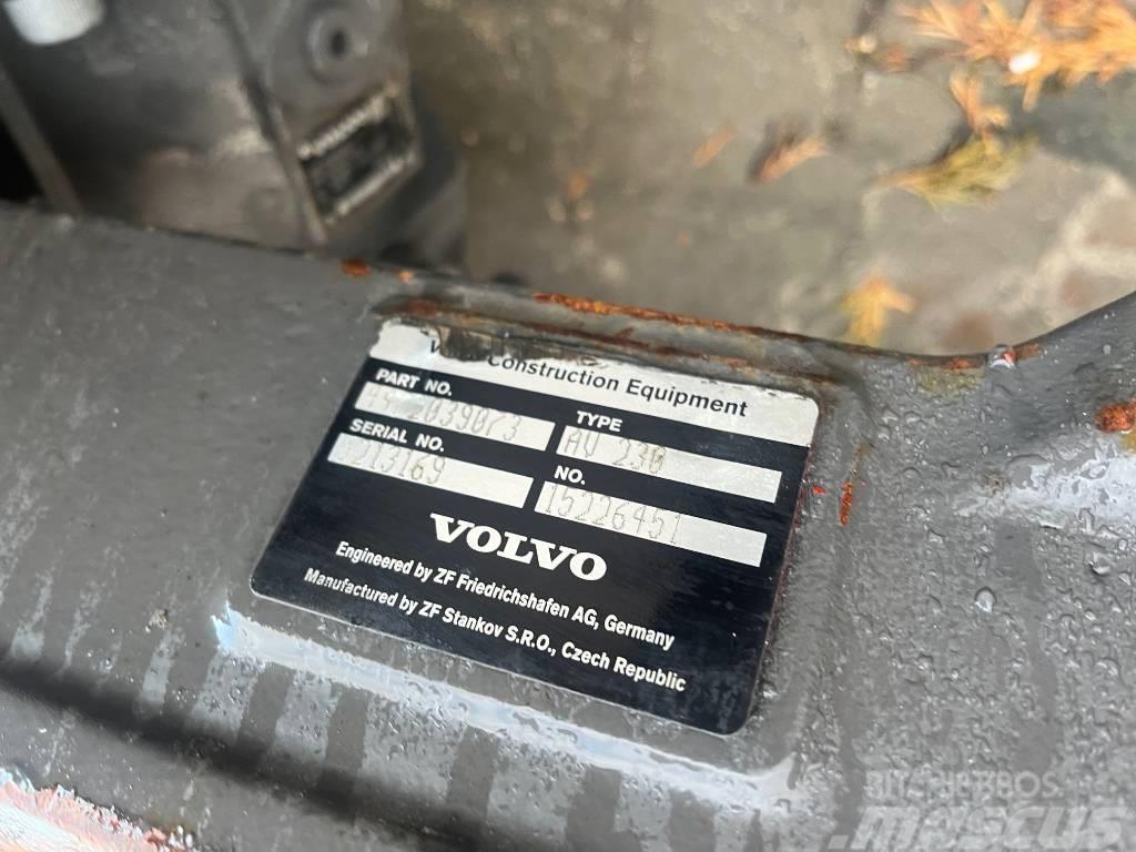Volvo L 30 G Assi