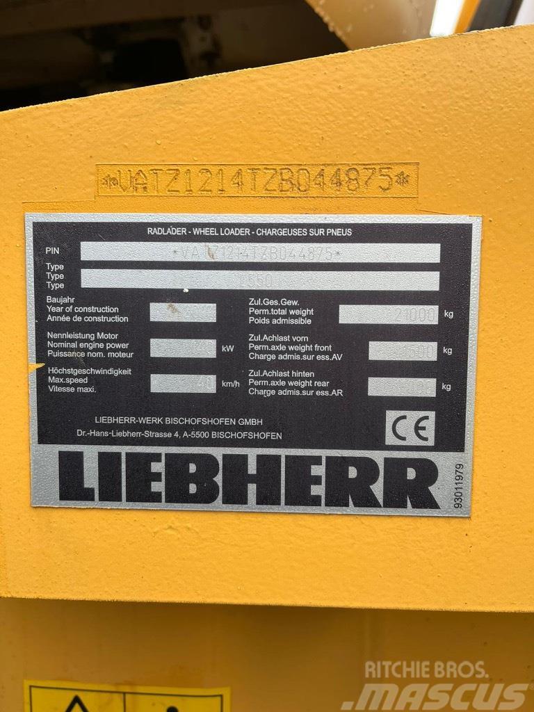 Liebherr L 550 X-Power Pale gommate