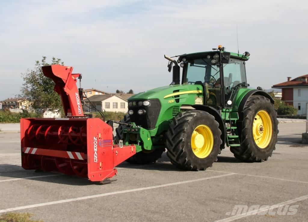 John Deere 7930 Trattori