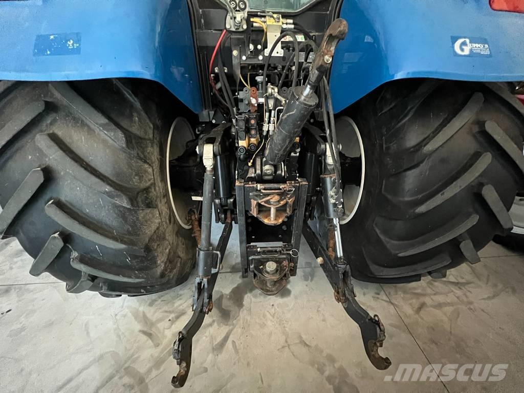 New Holland T 7060 Trattori